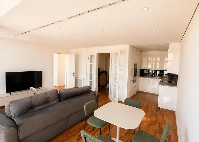 Opera - Private Terrace Apartment Wien